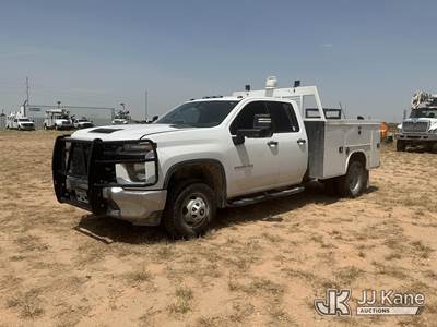 2020 Chevrolet Silverado 3500HD 4x4 Extended-Cab Service Truck