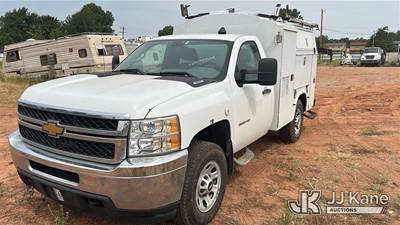 2012 Chevrolet Silverado 3500HD Enclosed Service Truck