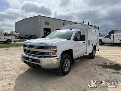 2015 Chevrolet Silverado 3500HD Enclosed Service Truck