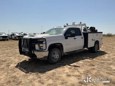 2022 Chevrolet Silverado 3500HD Crew-Cab Service Truck