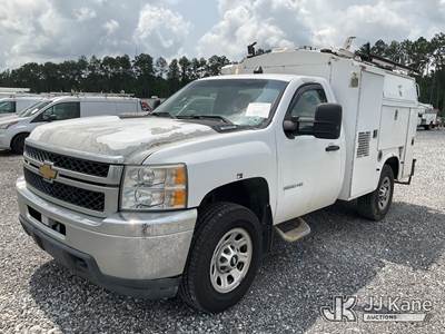 2013 Chevrolet Silverado 3500HD Enclosed Service Truck