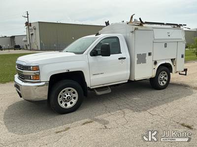 2015 Chevrolet Silverado 3500HD Enclosed Service Truck