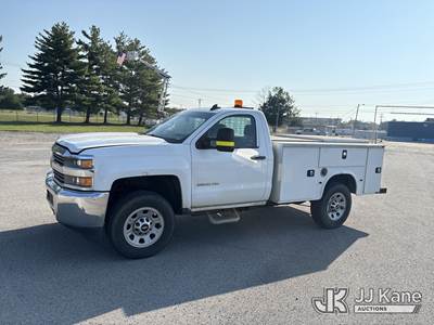2017 Chevrolet Silverado 3500HD Service Truck