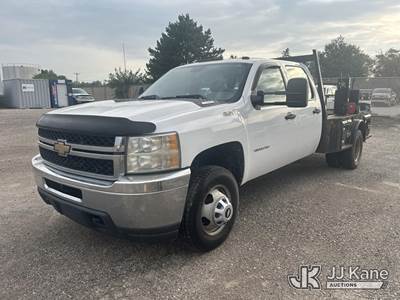 2011 Chevrolet Silverado 3500HD 4x4 Crew-Cab Flatbed/Service Truck