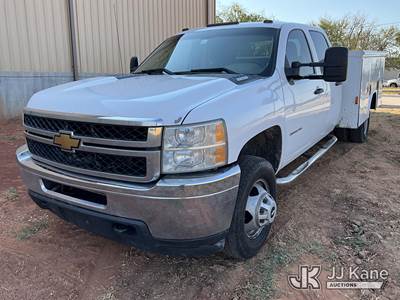 2014 Chevrolet Silverado 3500HD 4x4 Crew-Cab Service Truck
