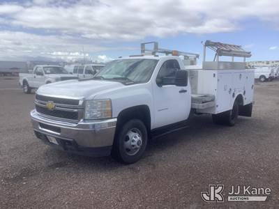 2013 Chevrolet Silverado 3500HD Enclosed Service Truck
