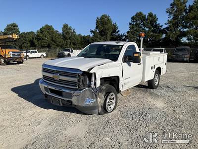2015 Chevrolet Silverado 3500HD Service Truck