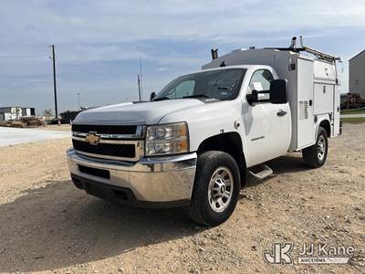2012 Chevrolet Silverado 3500HD Enclosed Service Truck