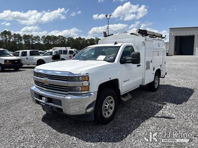 2015 Chevrolet Silverado 3500HD Enclosed Service Truck