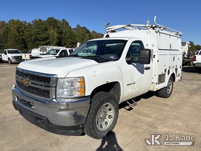 2012 Chevrolet Silverado 3500HD Work Truck Long Box Enclosed Service Truck