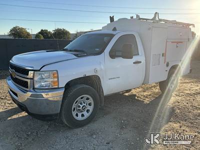 2012 Chevrolet Silverado 3500HD Enclosed Service Truck