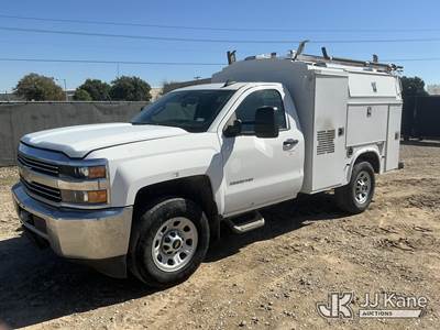 2015 Chevrolet Silverado 3500HD Enclosed Service Truck