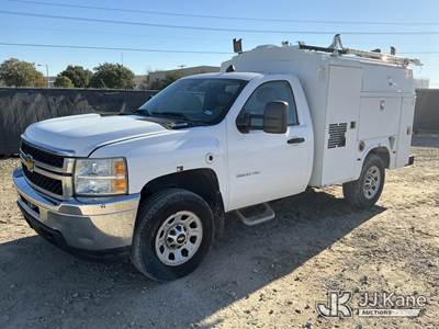 2012 Chevrolet Silverado 3500HD Enclosed Service Truck