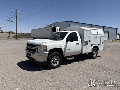 2012 Chevrolet Silverado 3500HD Work Truck Long Box Enclosed Service Truck
