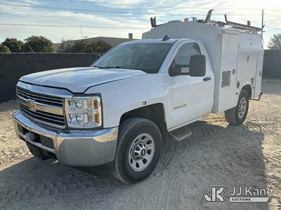 2015 Chevrolet Silverado 3500HD Enclosed Service Truck