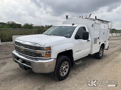 2015 Chevrolet Silverado 3500HD Work Truck Long Box Enclosed Service Truck