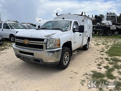 2012 Chevrolet Silverado 3500HD Work Truck Long Box Enclosed Service Truck