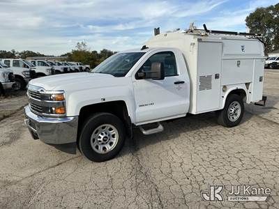 2015 Chevrolet Silverado 3500HD Enclosed Service Truck