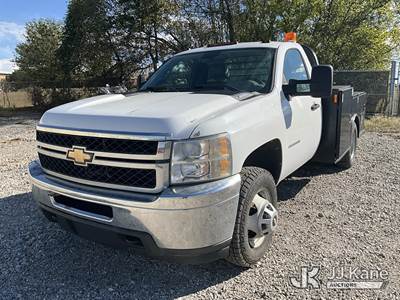 2011 Chevrolet Silverado 3500HD 4x4 Flatbed/Service Truck