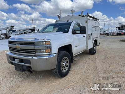 2016 Chevrolet Silverado 3500HD Work Truck Long Box Enclosed Service Truck