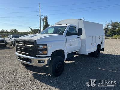 2021 Chevrolet Silverado 5500HD 4x4 Enclosed Service Truck