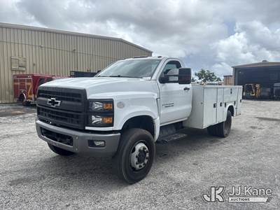 2020 Chevrolet Silverado Medium Duty Service Truck