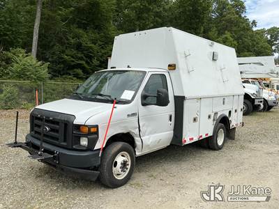 2017 Ford E350 Enclosed Service Van