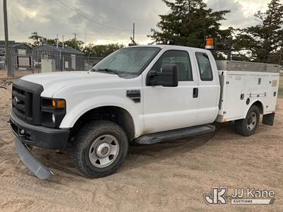Ford F-250 Mechanic / Service Truck