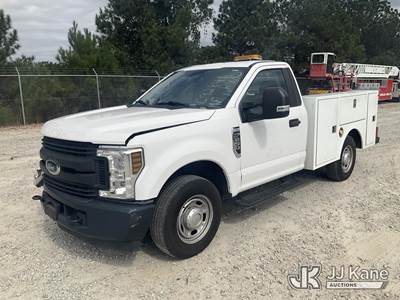 Ford F-250 Mechanic / Service Truck