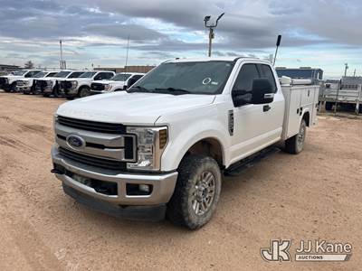 Ford F-250 Mechanic / Service Truck
