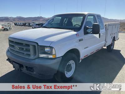 2004 Ford F-250 SD Extended-Cab Service Truck
