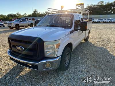 2016 Ford F-250 SD Extended-Cab Service Truck