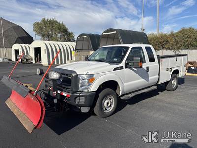 2015 Ford F-250 SD Extended-Cab Service Truck