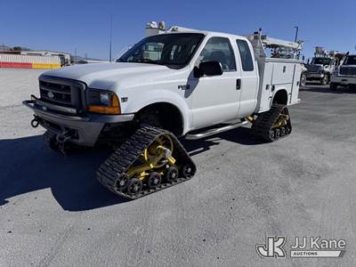 1999 Ford F-250 SD Tracked Extended Cab Service Truck