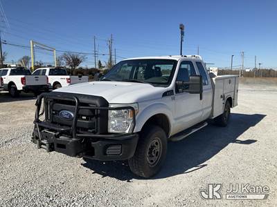 2011 Ford F250 4x4 Extended-Cab Service Truck