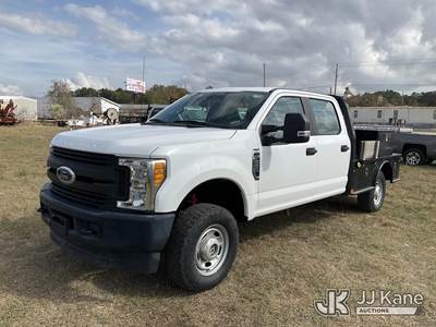 2017 Ford F-250 SD Crew-Cab Flatbed/Service Truck