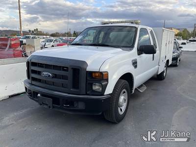 2008 Ford F-250 SD Enclosed Service Truck