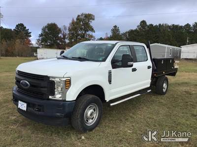 2018 Ford F-250 SD Crew-Cab Flatbed/Service Truck