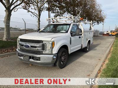 2017 Ford F-250 SD Service Truck