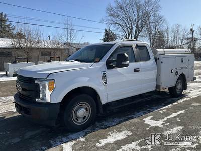 2017 Ford F250 Extended-Cab Service Truck