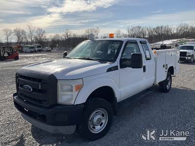 2013 Ford F250 4x4 Extended-Cab Service Truck