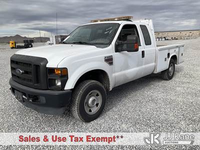 2008 Ford F250 4x4 Extended-Cab Flatbed/Service Truck