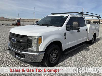 2017 Ford F250 Crew-Cab Service Truck