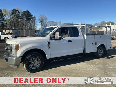2017 Ford F250 SD Extended-Cab Service Truck