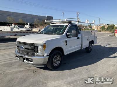 2017 Ford F-250 SD Service Truck