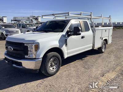 2018 Ford F-250 SD Extended-Cab Service Truck
