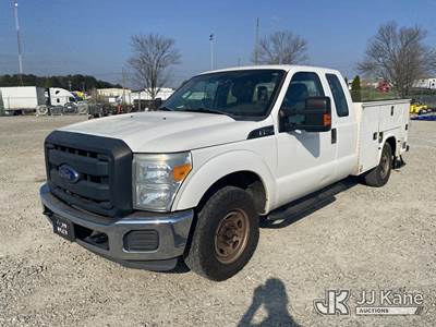 2016 Ford F250 Extended-Cab Service Truck
