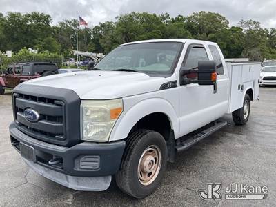 2016 Ford F250 4x4 Extended-Cab Enclosed Service Truck
