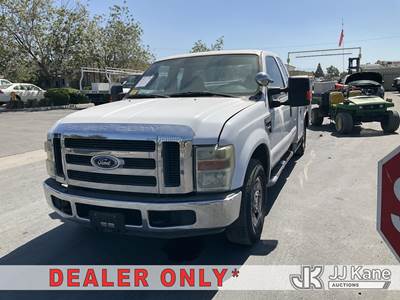 2008 Ford F-250 SD Extended-Cab Service Truck
