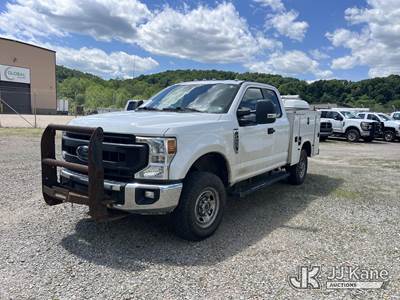 2020 Ford F250 4x4 Extended-Cab Service Truck